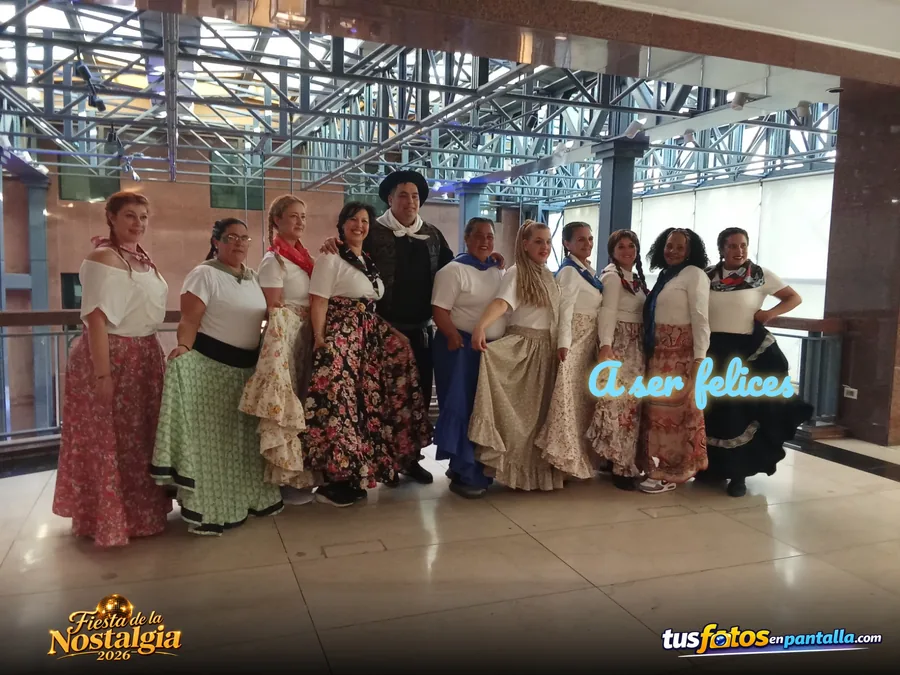 Grupo reunido antes de la fiesta
